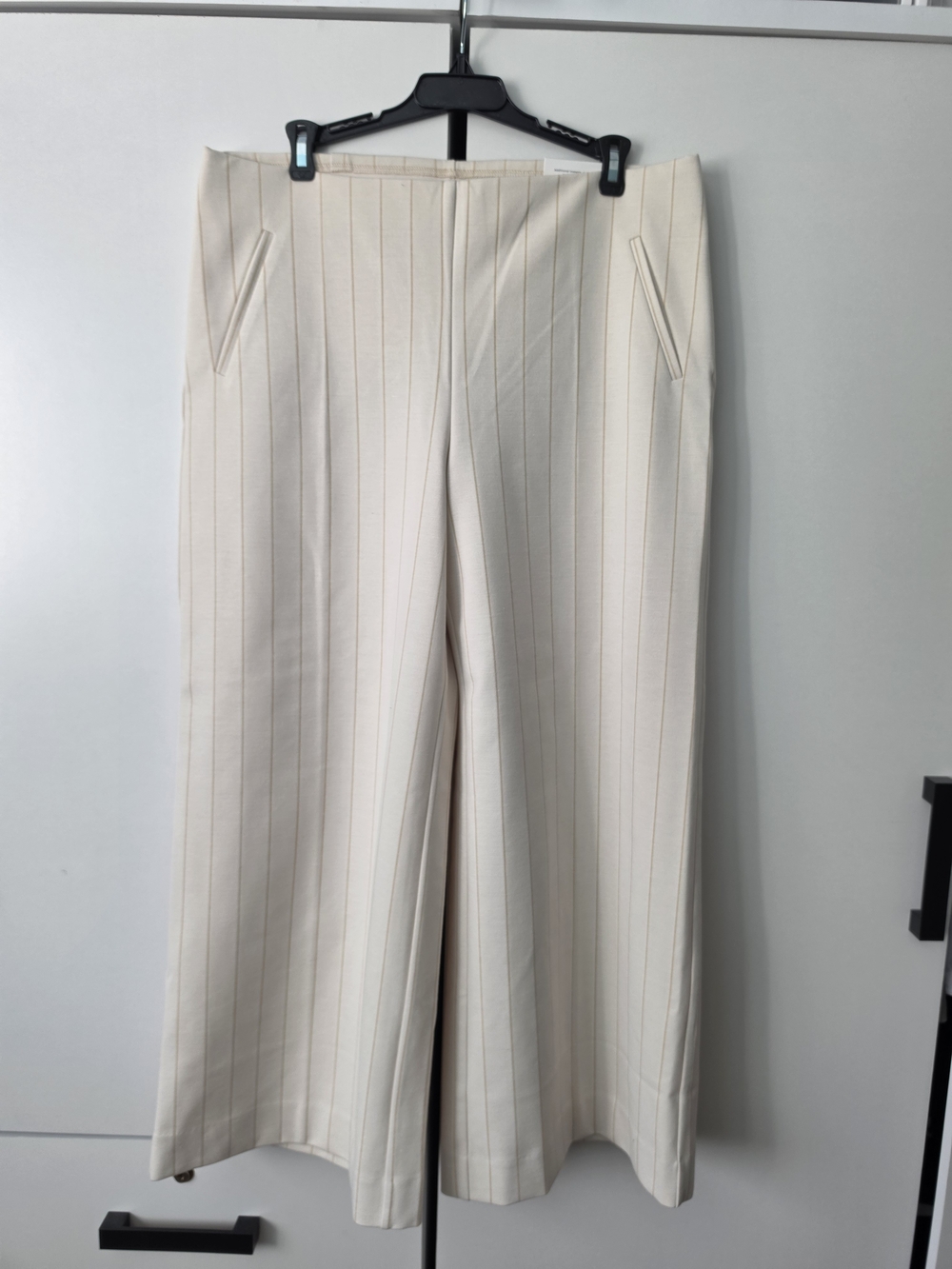 Chico's 12 NWT Cream Wide-Leg Pinstripe Trousers